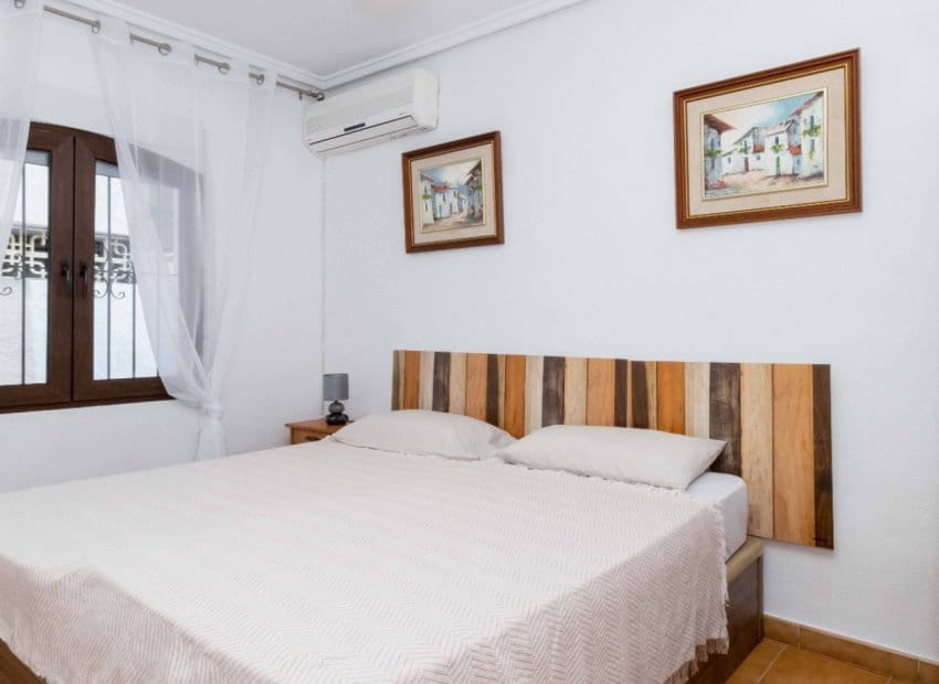 3 bedroom Townhouse for sale in Orihuela Costa - € 309,000 (Ref: 9622009)