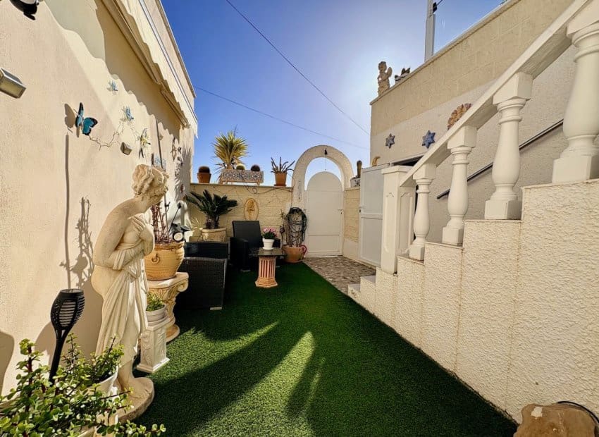 1 soveværelse Bungalow til salg i Ciudad Quesada - € 119.000 (Ref: 9623234)