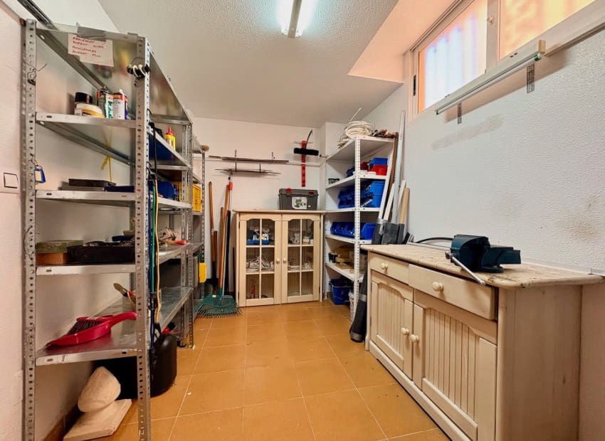 2 soverom Rekkehus til salgs i Filipinas med svømmebasseng - € 245 000 (Ref: 9623235)