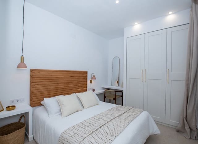 2 sypialnia Willa na sprzedaż w El Chaparral, Torrevieja - 149 000 € (Ref: 9623236)