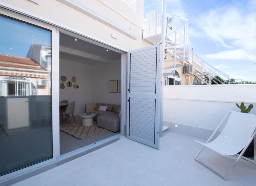 2 quarto Moradia para venda em El Chaparral - 149 000 € (Ref: 9623236)