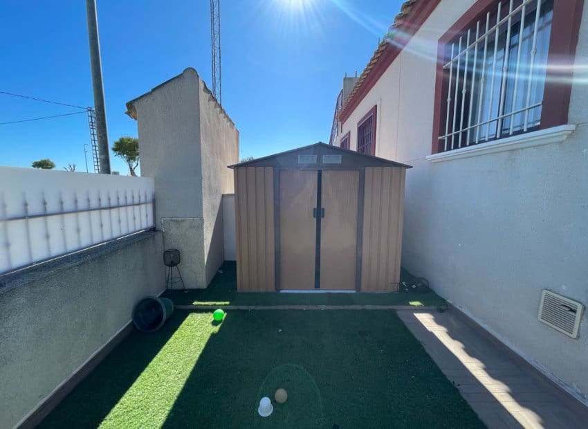 2 quarto Moradia para venda em Daya Vieja com piscina - 148 000 € (Ref: 9626124)