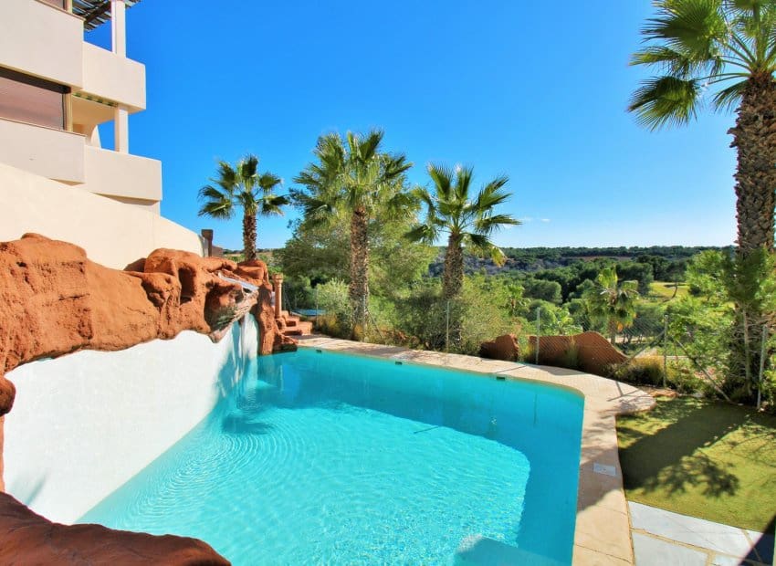 2 sypialnia Apartament na sprzedaż w Las Ramblas Golf z basenem - 199 900 € (Ref: 9626125)