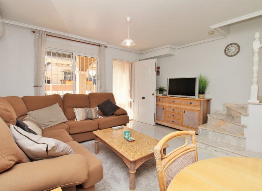 3 camera da letto Casa in vendita in Playa Flamenca con piscina - 234.900 € (Rif: 9626126)