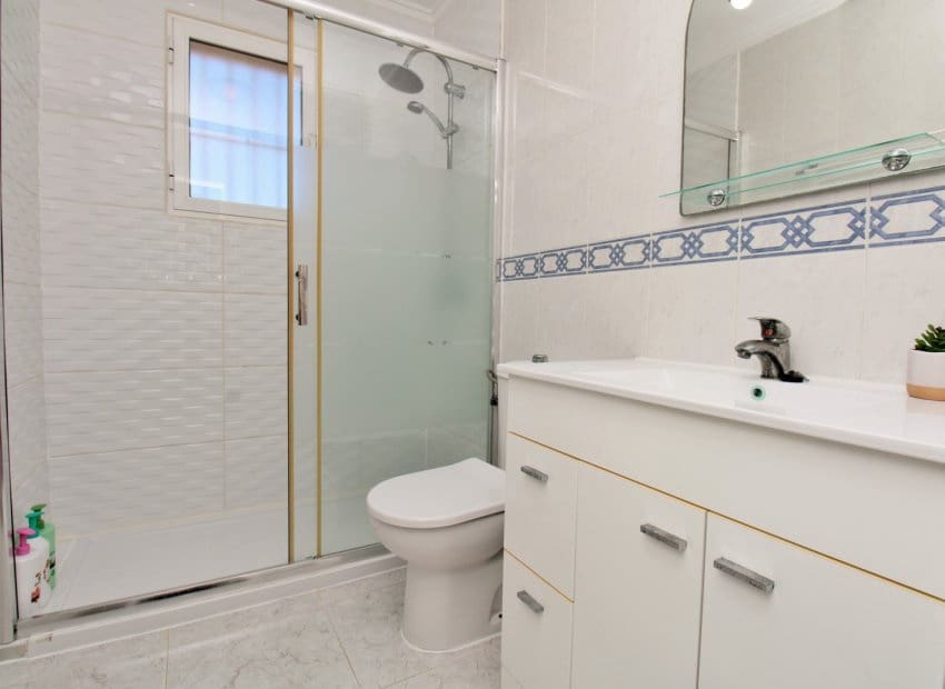 3 camera da letto Casa in vendita in Playa Flamenca con piscina - 234.900 € (Rif: 9626126)