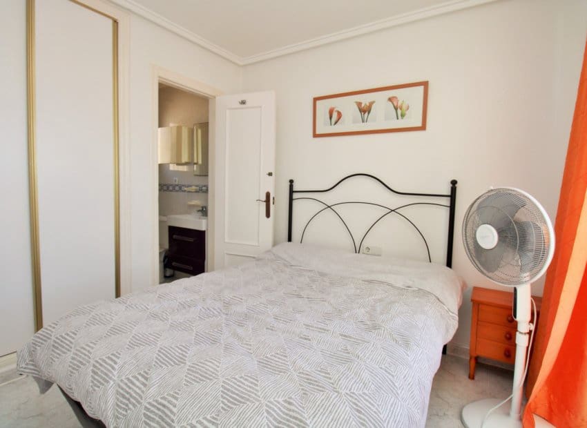 3 camera da letto Casa in vendita in Playa Flamenca con piscina - 234.900 € (Rif: 9626126)