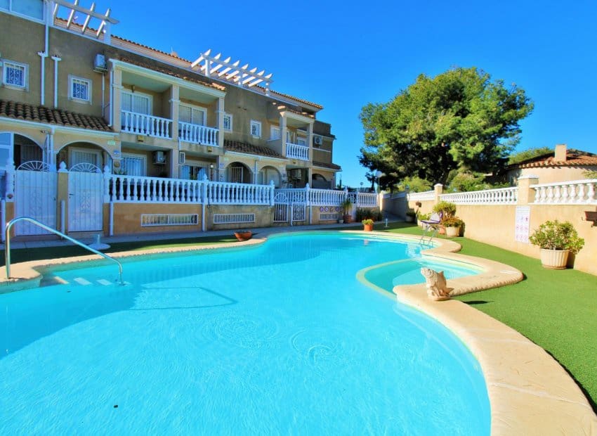 3 camera da letto Casa in vendita in Playa Flamenca con piscina - 234.900 € (Rif: 9626126)