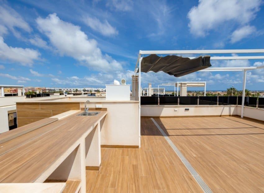 3 slaapkamer Villa te koop in Orihuela Costa met zwembad - € 850.000 (Ref: 9626377)