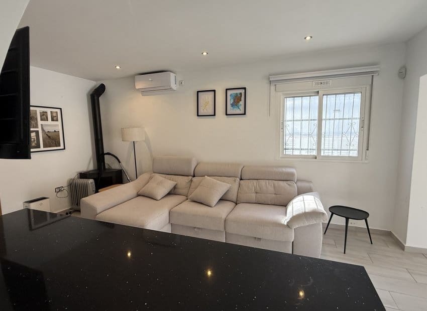 2 sovrum Villa till salu i Villamartin med pool - 255 000 € (Ref: 9626382)