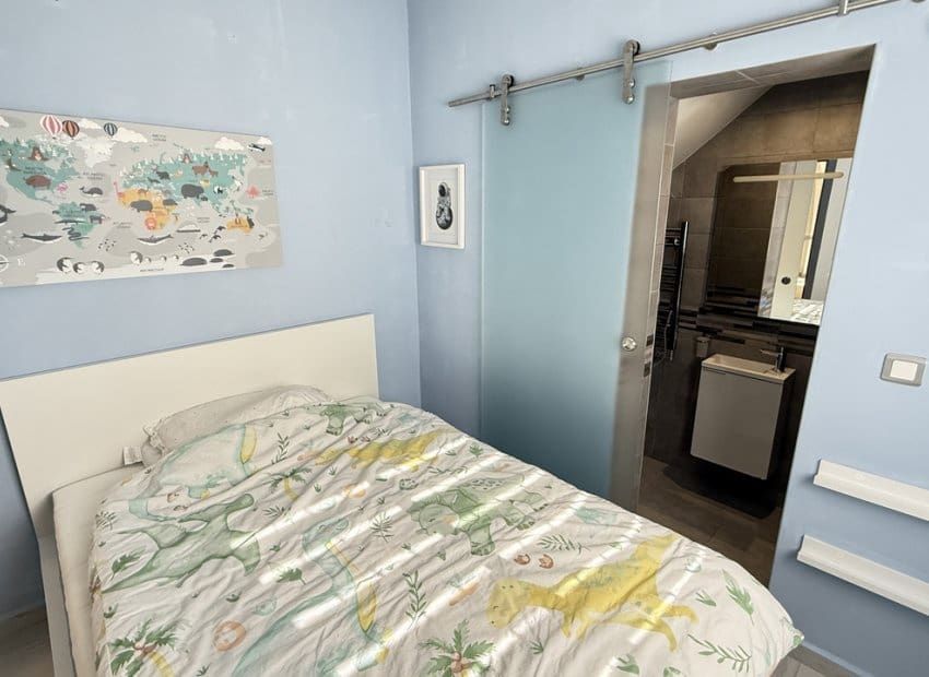 2 sovrum Villa till salu i Villamartin med pool - 255 000 € (Ref: 9626382)