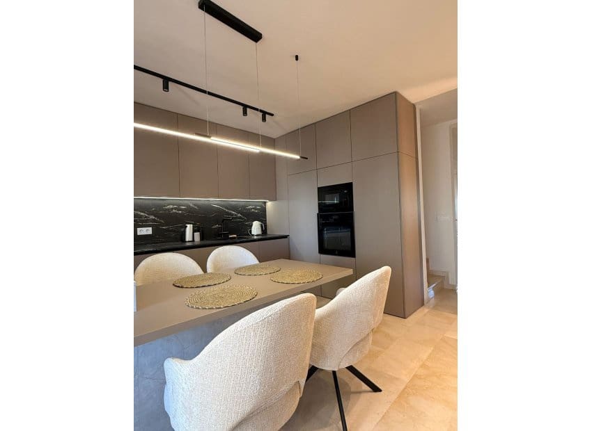 3 sypialnia Apartament na sprzedaż w Orihuela Costa z basenem - 398 000 € (Ref: 9628011)