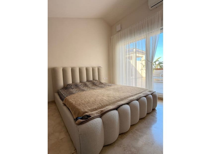 3 sypialnia Apartament na sprzedaż w Orihuela Costa z basenem - 398 000 € (Ref: 9628011)