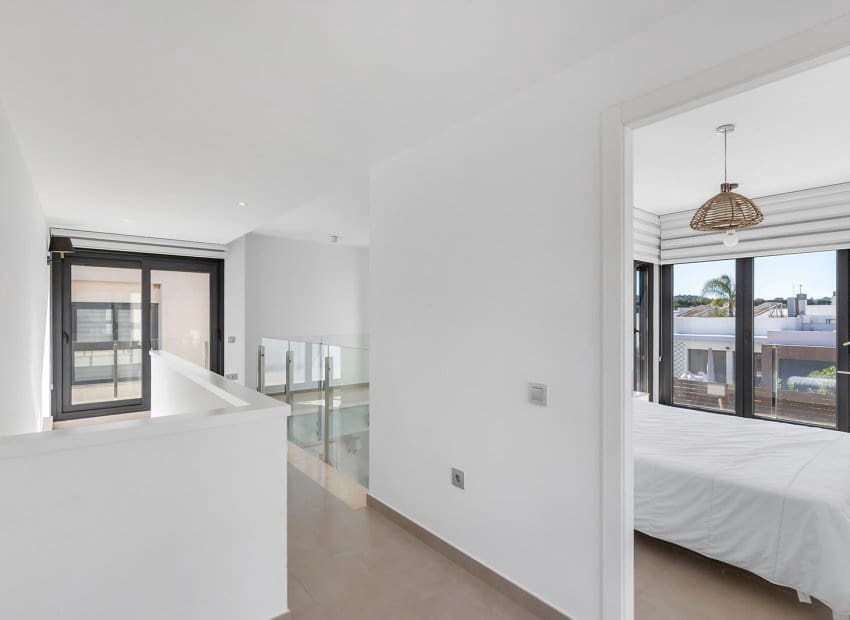 3 slaapkamer Villa te koop in Vistabella met zwembad - € 379.000 (Ref: 9631470)