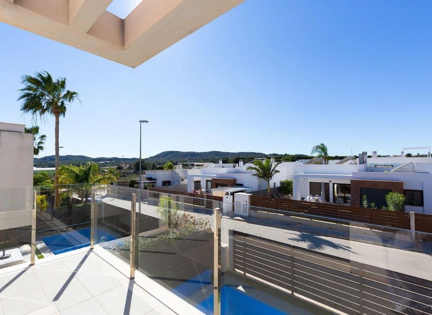 3 slaapkamer Villa te koop in Vistabella met zwembad - € 379.000 (Ref: 9631470)