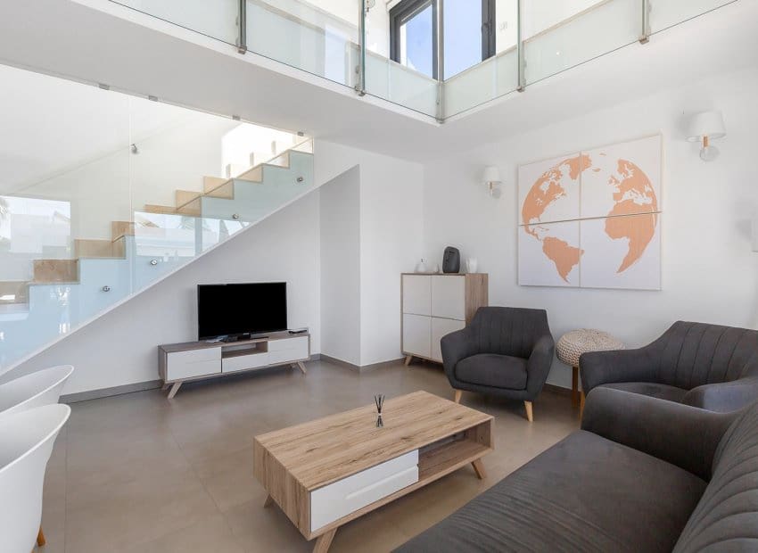 3 slaapkamer Villa te koop in Vistabella met zwembad - € 379.000 (Ref: 9631470)