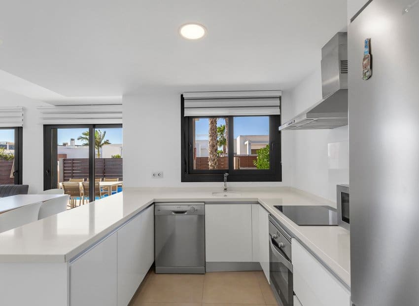 3 slaapkamer Villa te koop in Vistabella met zwembad - € 379.000 (Ref: 9631470)