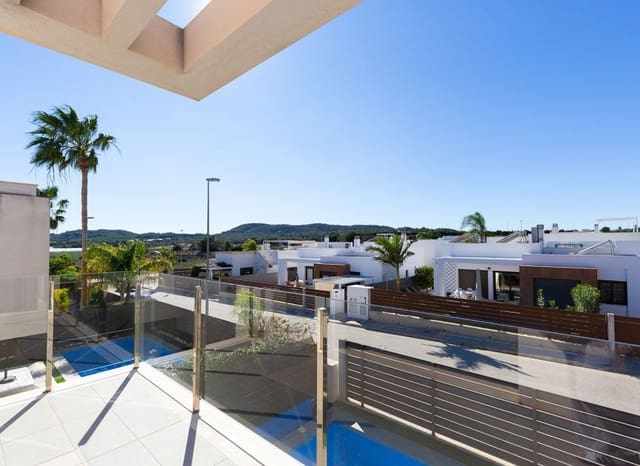 3 slaapkamer Villa te koop in Vistabella, Orihuela met zwembad - € 379.000 (Ref: 9631470)