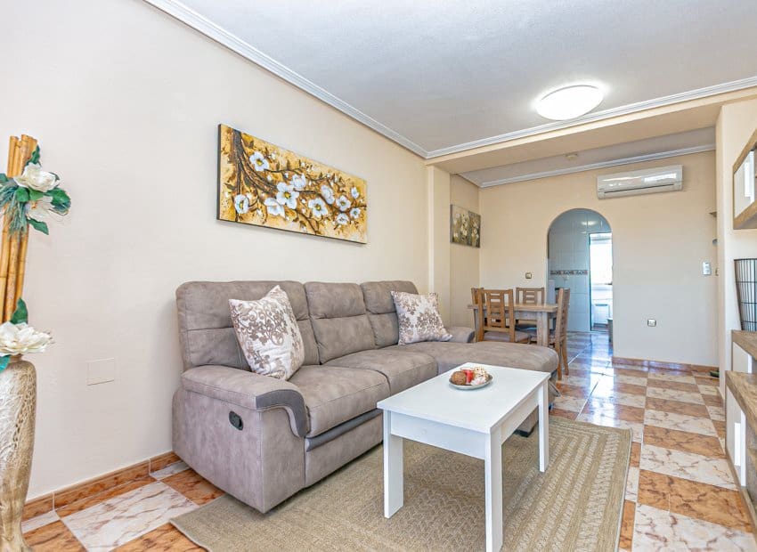 2 soverom Leilighet til salgs i La Zenia med svømmebasseng - € 155 000 (Ref: 9631471)