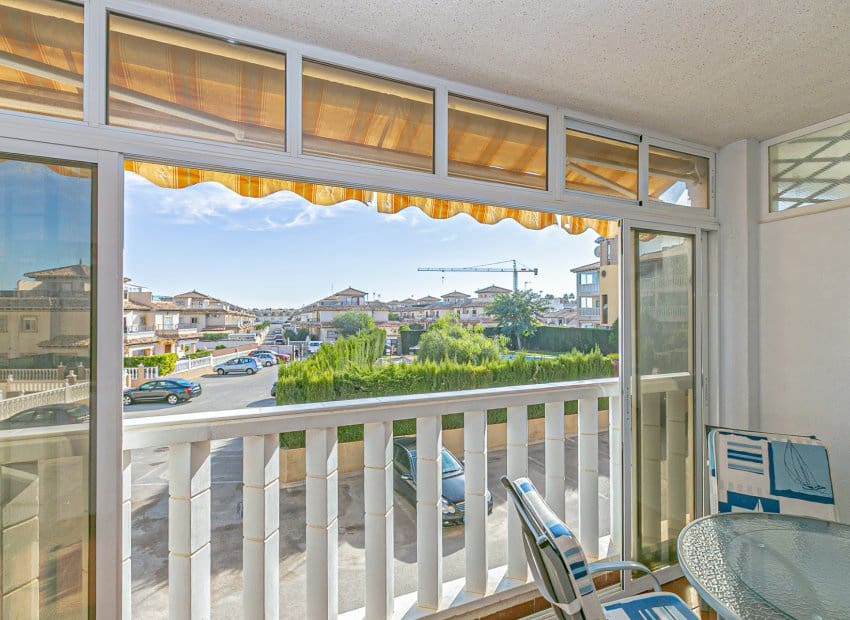 2 soverom Leilighet til salgs i La Zenia med svømmebasseng - € 155 000 (Ref: 9631471)