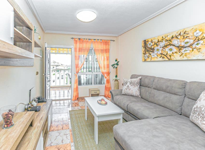 2 soverom Leilighet til salgs i La Zenia med svømmebasseng - € 155 000 (Ref: 9631471)