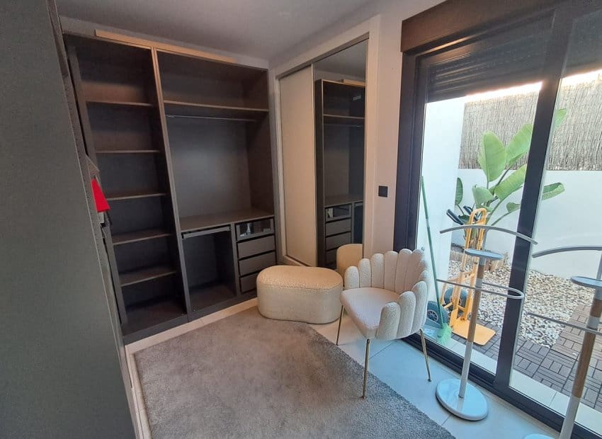 3 chambre Villa/Maison à vendre à Cabo Roig avec piscine - 360 000 € (Ref: 9631472)