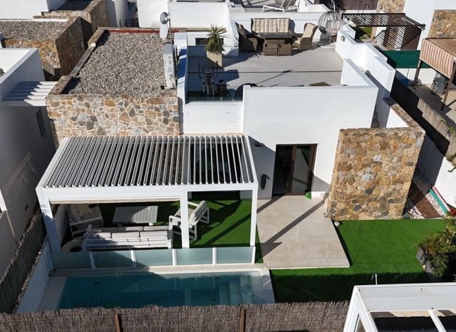 3 camera da letto Villa in vendita in Cabo Roig, Orihuela con piscina - 360.000 € (Rif: 9631472)