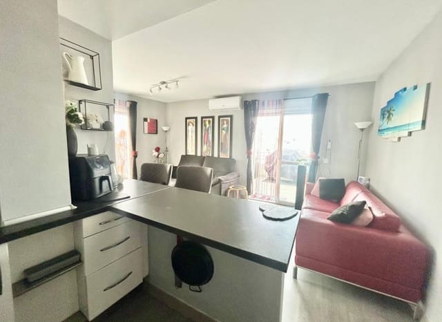 2 soveværelse Penthouse til salg i El Molino, Torrevieja - € 149.950 (Ref: 9631476)