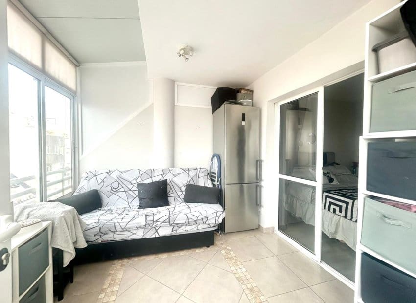 2 soverom Penthouse til salgs i Torrevieja - € 149 950 (Ref: 9631476)