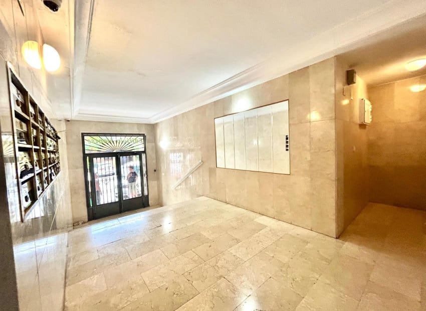 2 soverom Penthouse til salgs i Torrevieja - € 149 950 (Ref: 9631476)