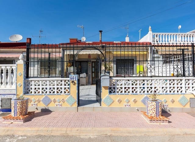 3 makuuhuone Huvila myytävänä paikassa El Chaparral - La Siesta - La Torreta, Torrevieja - 125 000 € (Ref: 9631478)