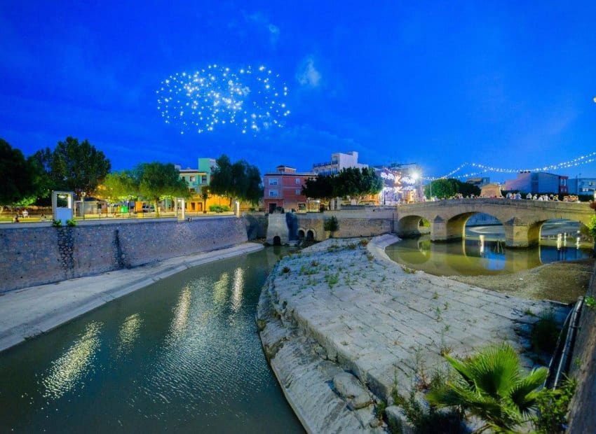 3 quarto Moradia para venda em Ciudad Quesada com piscina - 480 000 € (Ref: 9631480)