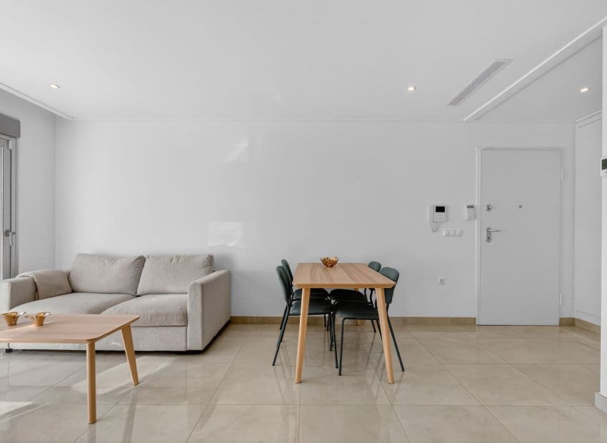 2 quarto Penthouse para venda em Ciudad Quesada com piscina - 259 000 € (Ref: 9635177)