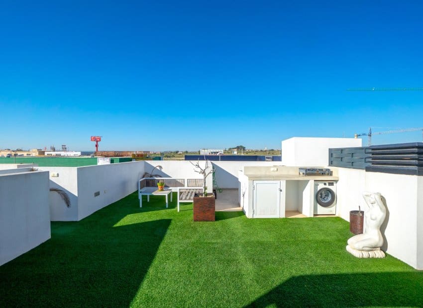 2 quarto Penthouse para venda em Ciudad Quesada com piscina - 259 000 € (Ref: 9635177)