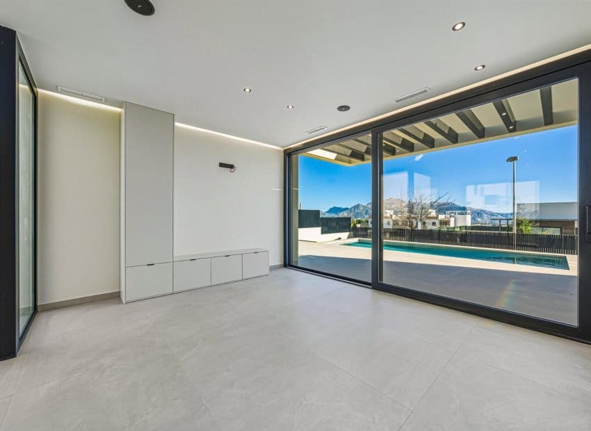 4 sovrum Villa till salu i Polop med pool - 970 000 € (Ref: 9640602)