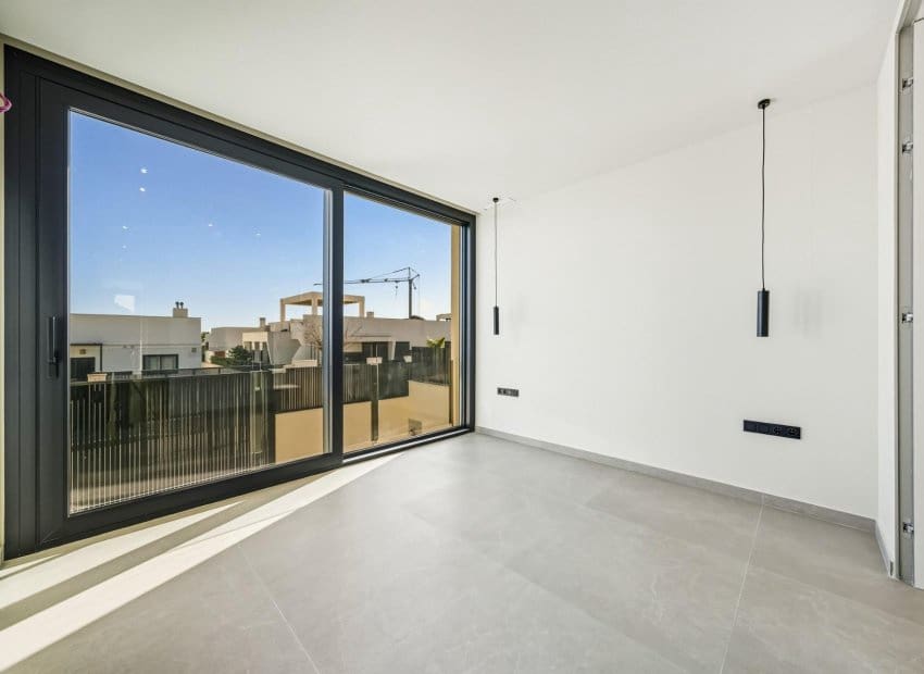 4 sovrum Villa till salu i Polop med pool - 970 000 € (Ref: 9640602)