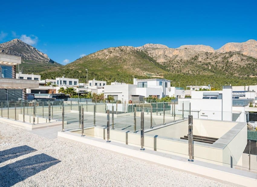 4 sovrum Villa till salu i Polop med pool - 970 000 € (Ref: 9640602)