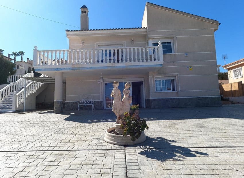 4 quarto Moradia para venda em Algorfa com piscina - 499 500 € (Ref: 9640609)