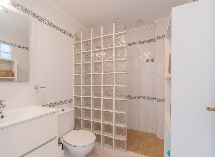 2 quarto Casa em Banda para venda em Playa Flamenca com piscina - 195 000 € (Ref: 9640612)