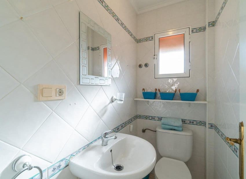 2 quarto Casa em Banda para venda em Playa Flamenca com piscina - 195 000 € (Ref: 9640612)