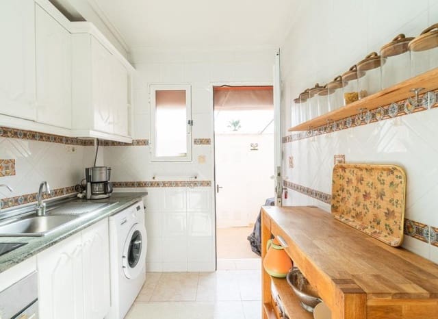 2 sypialnia Dom na sprzedaż w Playa Flamenca, Orihuela z basenem - 195 000 € (Ref: 9640612)