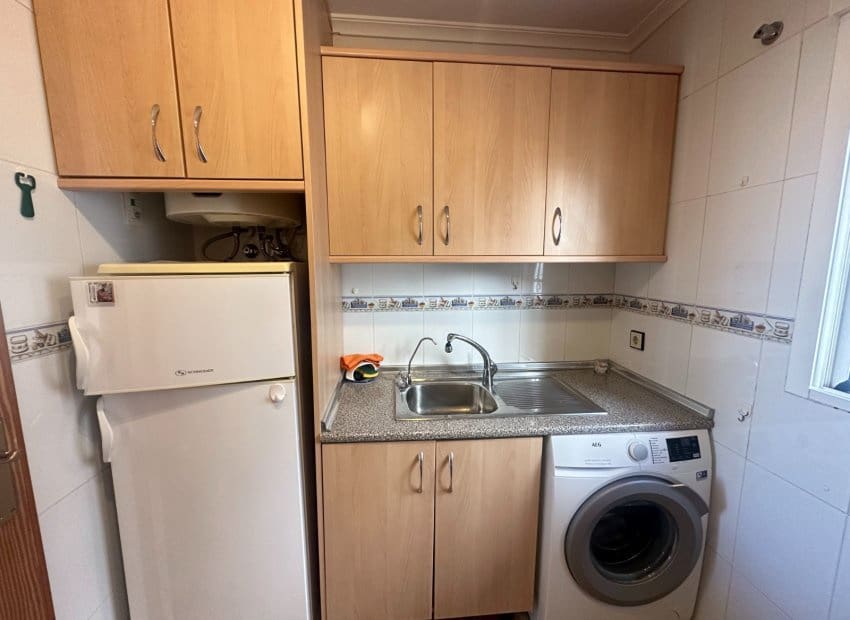 2 camera da letto Appartamento in vendita in Benidorm con piscina - 120.000 € (Rif: 9640627)