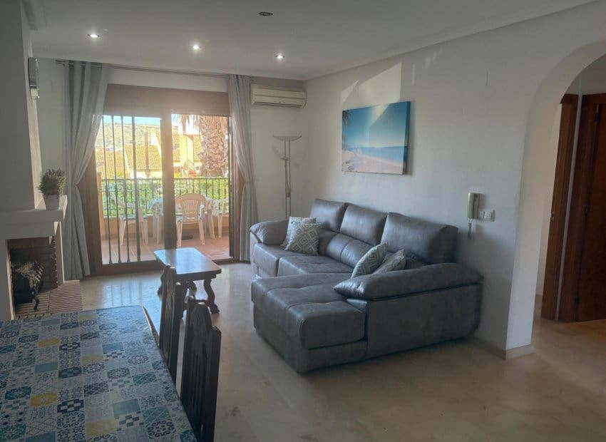 Casa de 3 habitaciones en Algorfa en venta con piscina - 249.000 € (Ref: 9640629)