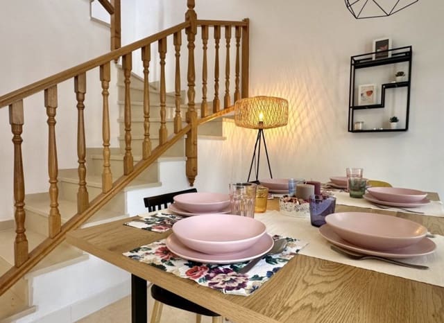 3 makuuhuone Omakotitalo myytävänä paikassa San Miguel de Salinas - 229 000 € (Ref: 9640631)