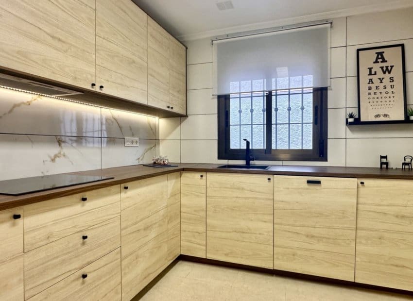 3 makuuhuone Omakotitalo myytävänä paikassa San Miguel de Salinas - 229 000 € (Ref: 9640631)