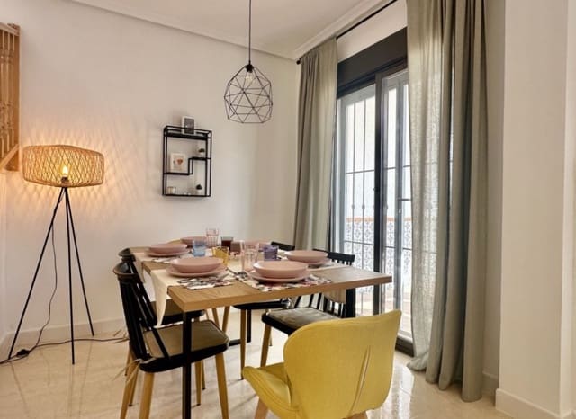 3 makuuhuone Omakotitalo myytävänä paikassa San Miguel de Salinas - 229 000 € (Ref: 9640631)