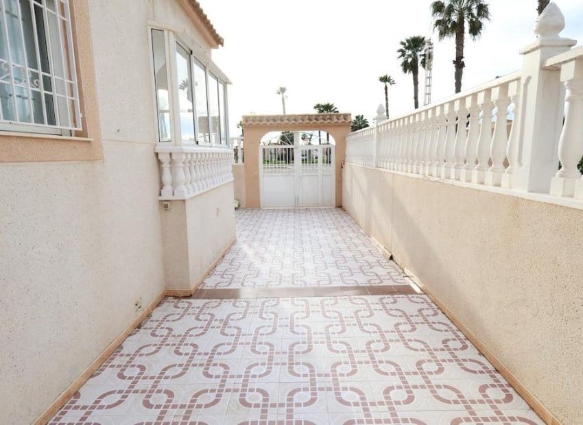 3 chambre Maison de Ville à vendre à La Florida avec piscine - 205 000 € (Ref: 9640632)