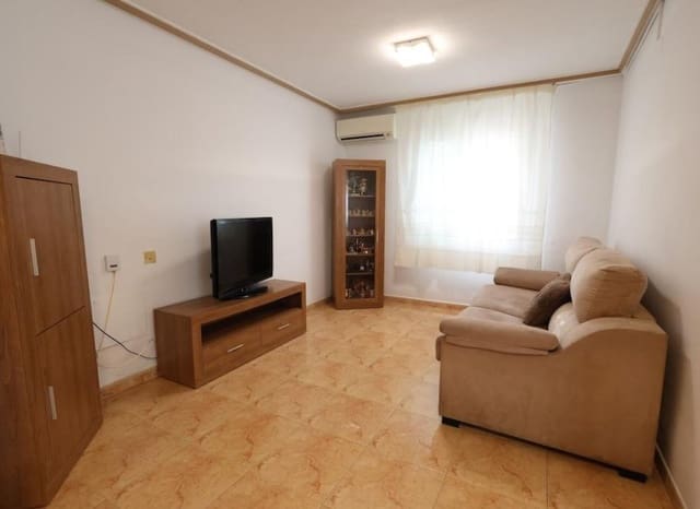 3 makuuhuone Omakotitalo myytävänä paikassa La Florida, Orihuela mukana uima-altaan - 205 000 € (Ref: 9640632)