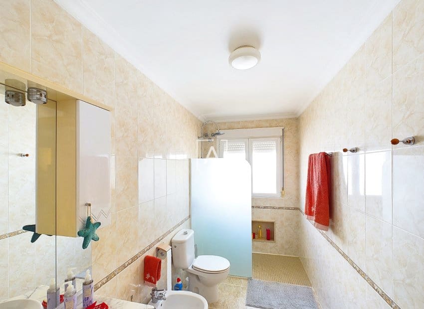 Chalet de 5 habitaciones en Pinar de Campoverde en venta - 424.995 € (Ref: 9640633)