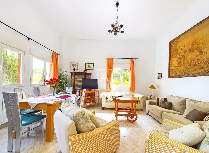 Chalet de 5 habitaciones en Pinar de Campoverde en venta - 424.995 € (Ref: 9640633)