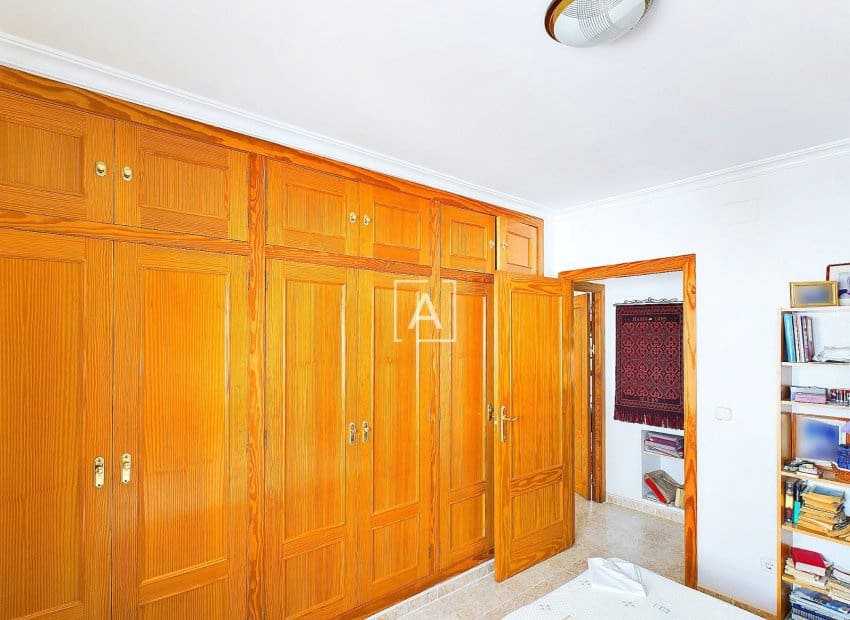 Chalet de 5 habitaciones en Pinar de Campoverde en venta - 424.995 € (Ref: 9640633)